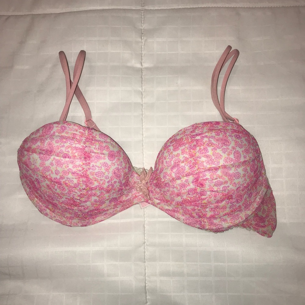 Victoria’s Secret bra